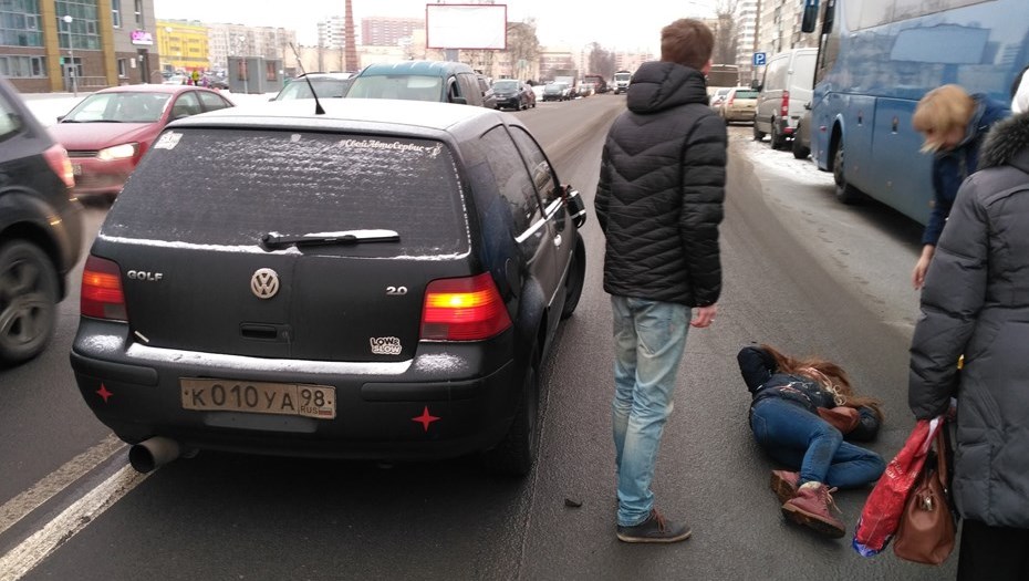 Что грозит за пешехода. Наезд на стоящее транспортное средство.