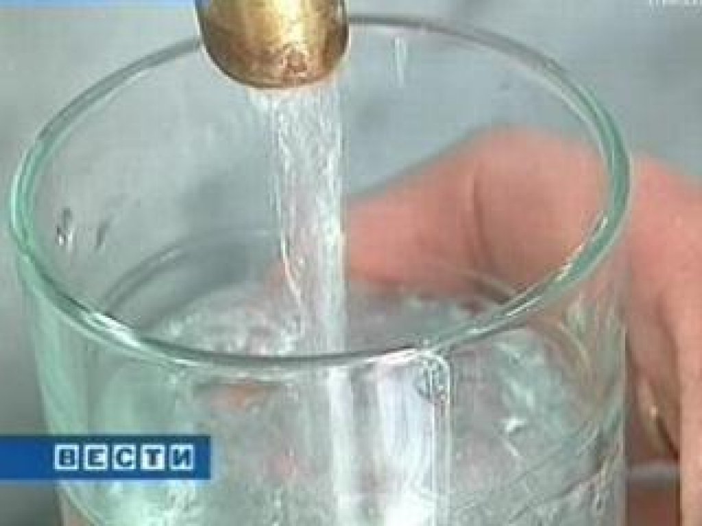 Какой водой лучше мыть волосы из под крана или кипяченой